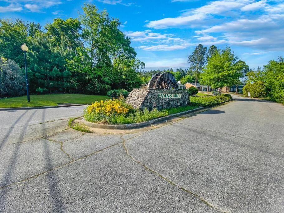 New! Luxe Cottage With Big Backyard 10 Mi To Augusta Evans Екстериор снимка
